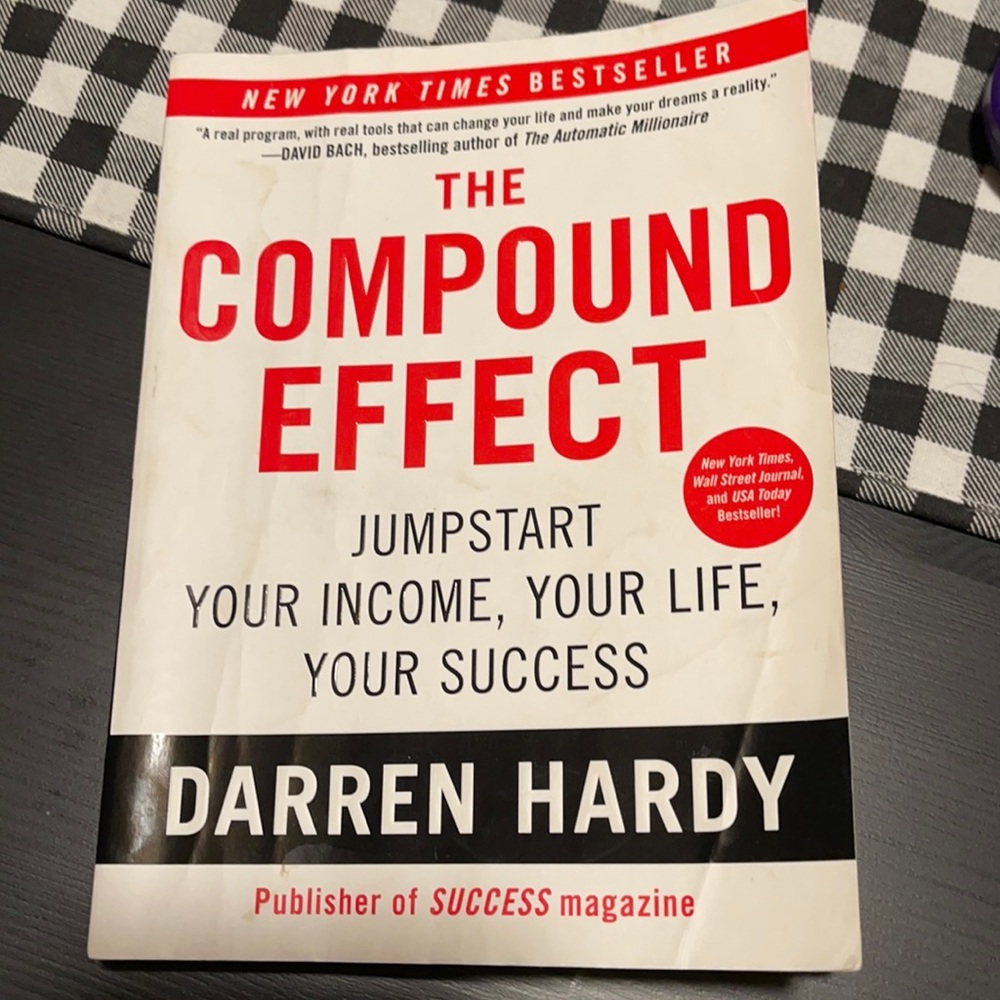 The compound effect paperback book